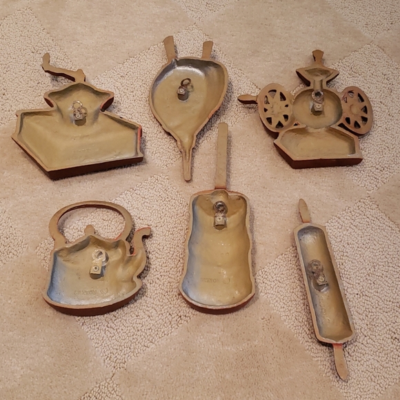 Sexton Wall Decor Vintage Kitchen, Dark Orange - Picture 2 of 6